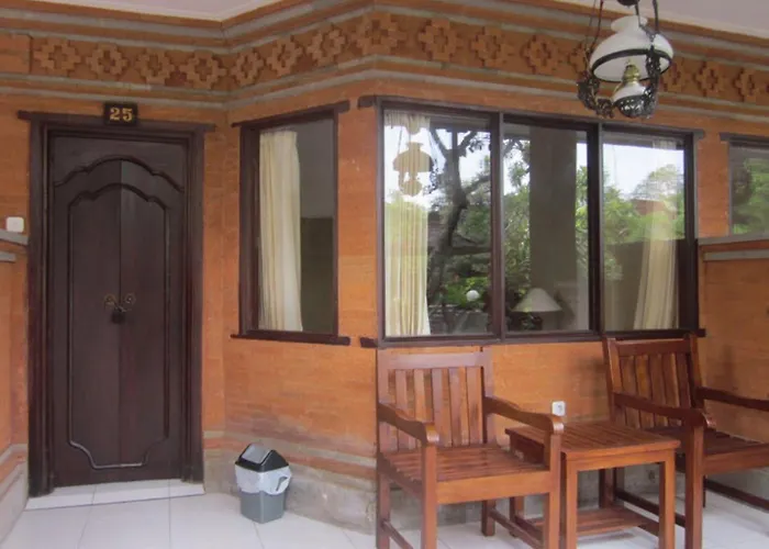 Hotel Swastika