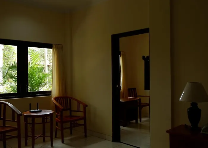Swastika Hotel 3*