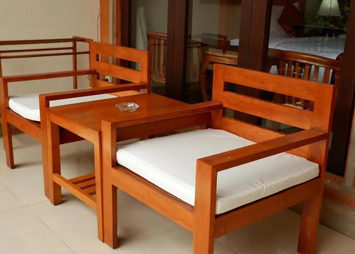 Hotel Swastika 3*