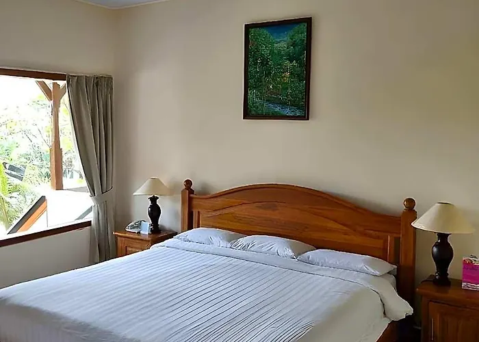 Hotel Swastika 3*