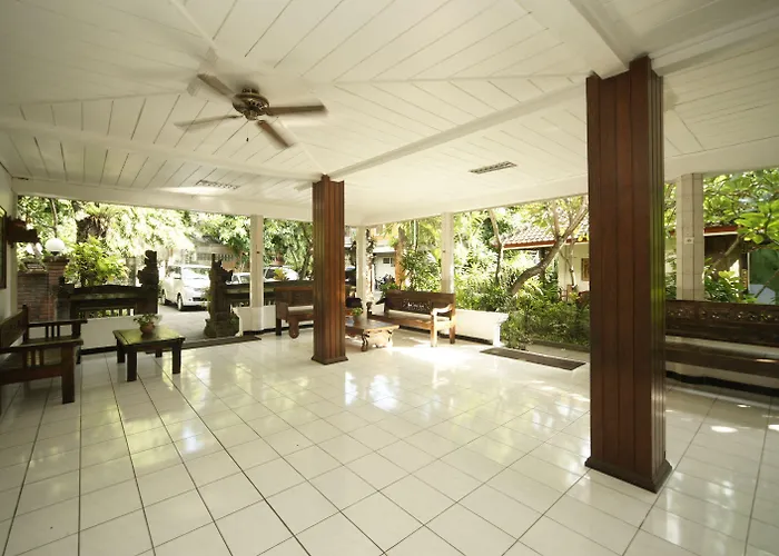 Hotel Swastika 3*