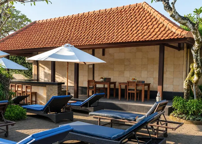 Hotel Swastika